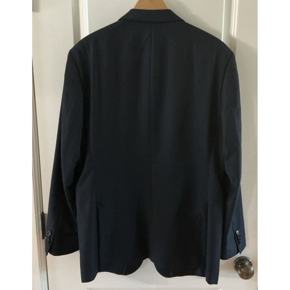 Hugo Boss 100% Virgin Wool Blazer 44R • Navy Blue • Two‑Button & Dual Vent - Picture 4 of 14